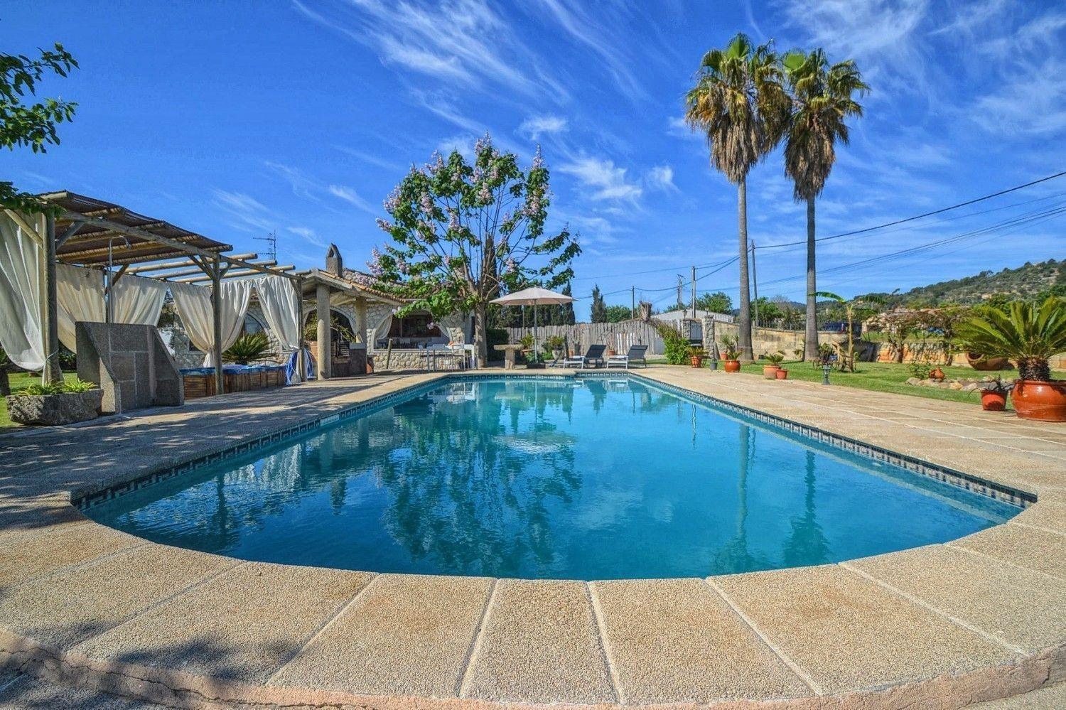 Gemuetliches Mit Panoramablick, Pool Und Whirlpool * Selva (Mallorca)