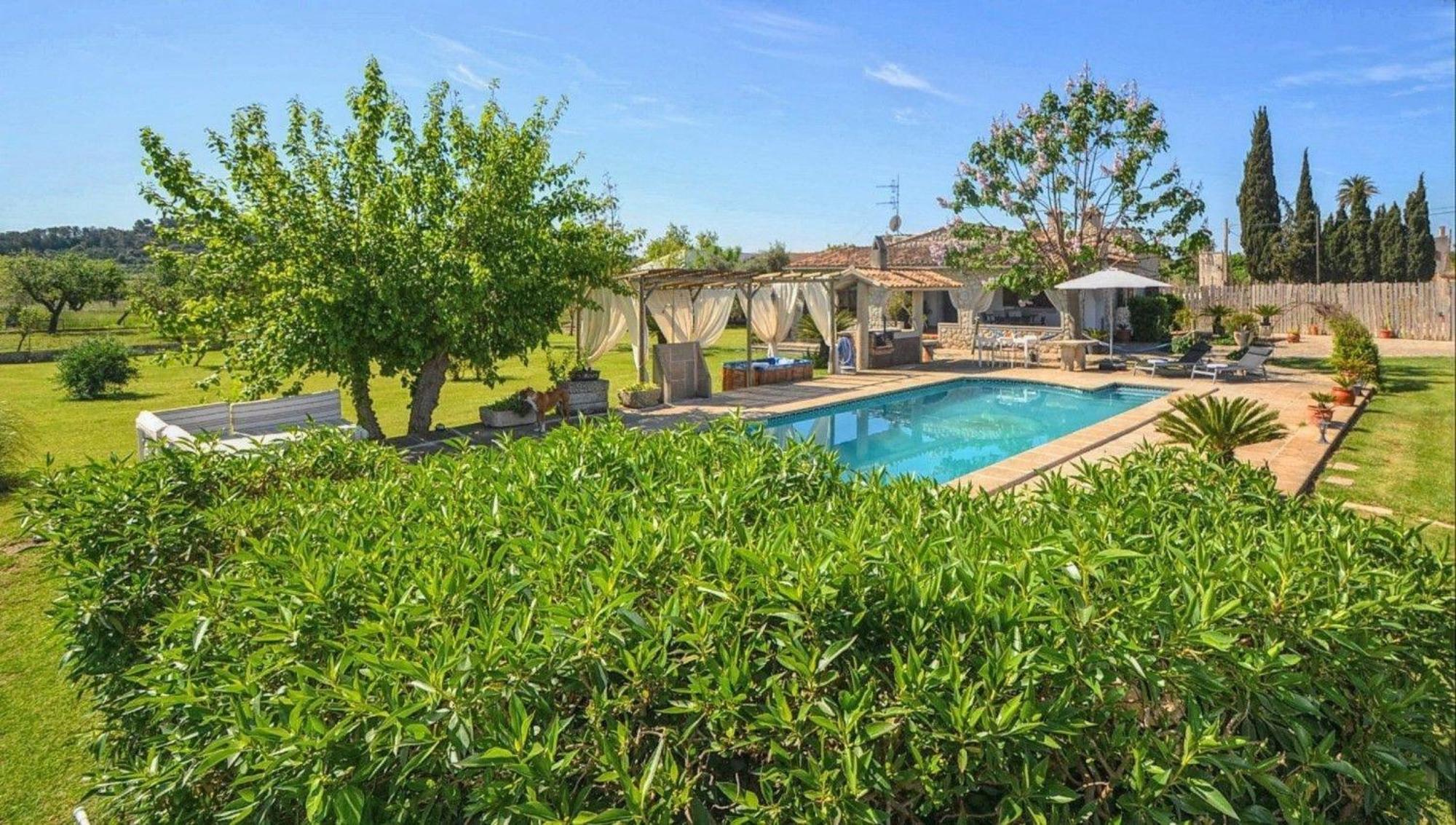 Gemuetliches Mit Panoramablick, Pool Und Whirlpool Ferienhaus