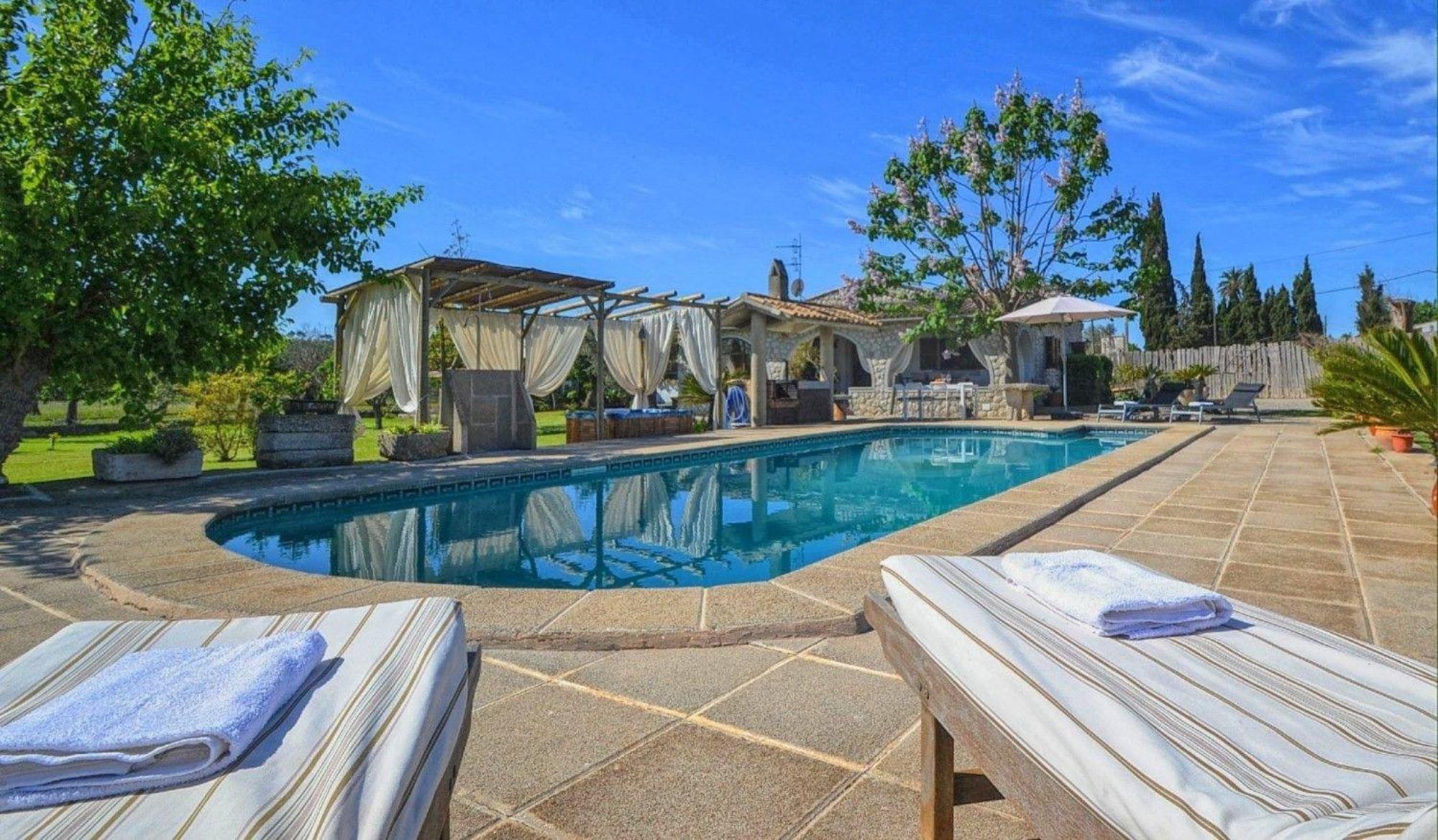 Gemuetliches Mit Panoramablick, Pool Und Whirlpool Ferienhaus Selva (Mallorca)